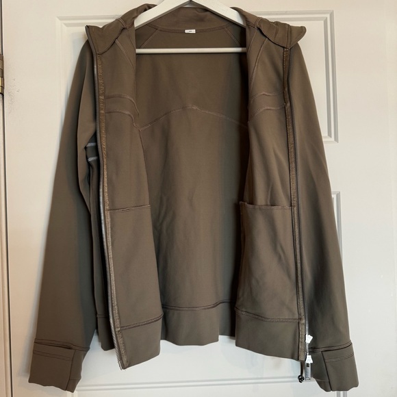 NWOT Lululemon Athletica Define Track Jacket Luon - Warm Ash Grey/White - Size 8 - Picture 11 of 11